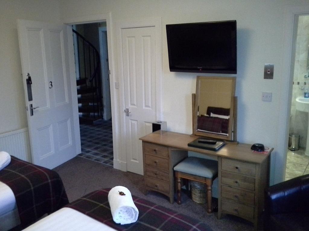Carisbrooke Guest House Inverness Bagian luar foto